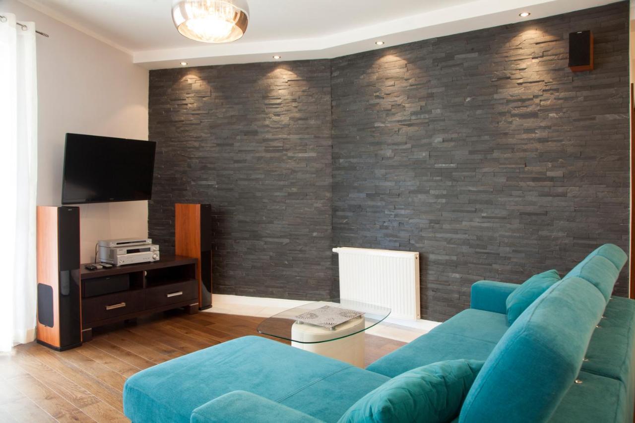 Apartamentowiec Panorama Gor City Center Family&Pet-Friendly شكلارسكا بوريبا المظهر الخارجي الصورة