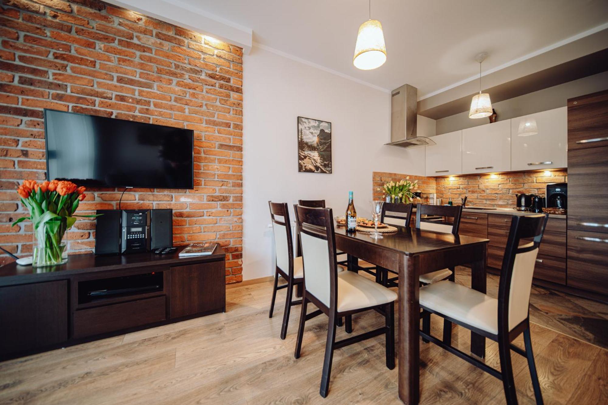 Apartamentowiec Panorama Gor City Center Family&Pet-Friendly شكلارسكا بوريبا المظهر الخارجي الصورة