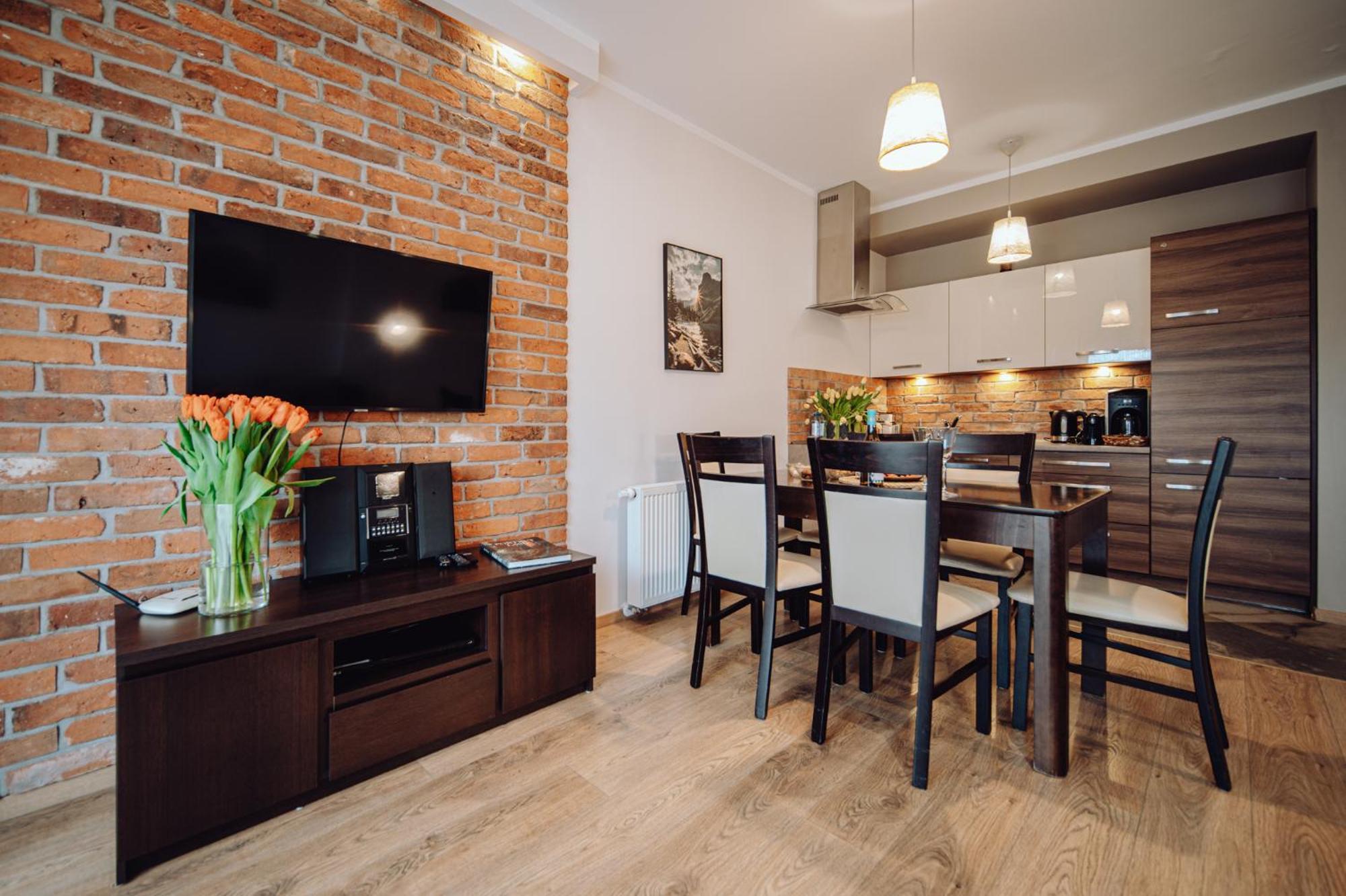 Apartamentowiec Panorama Gor City Center Family&Pet-Friendly شكلارسكا بوريبا المظهر الخارجي الصورة