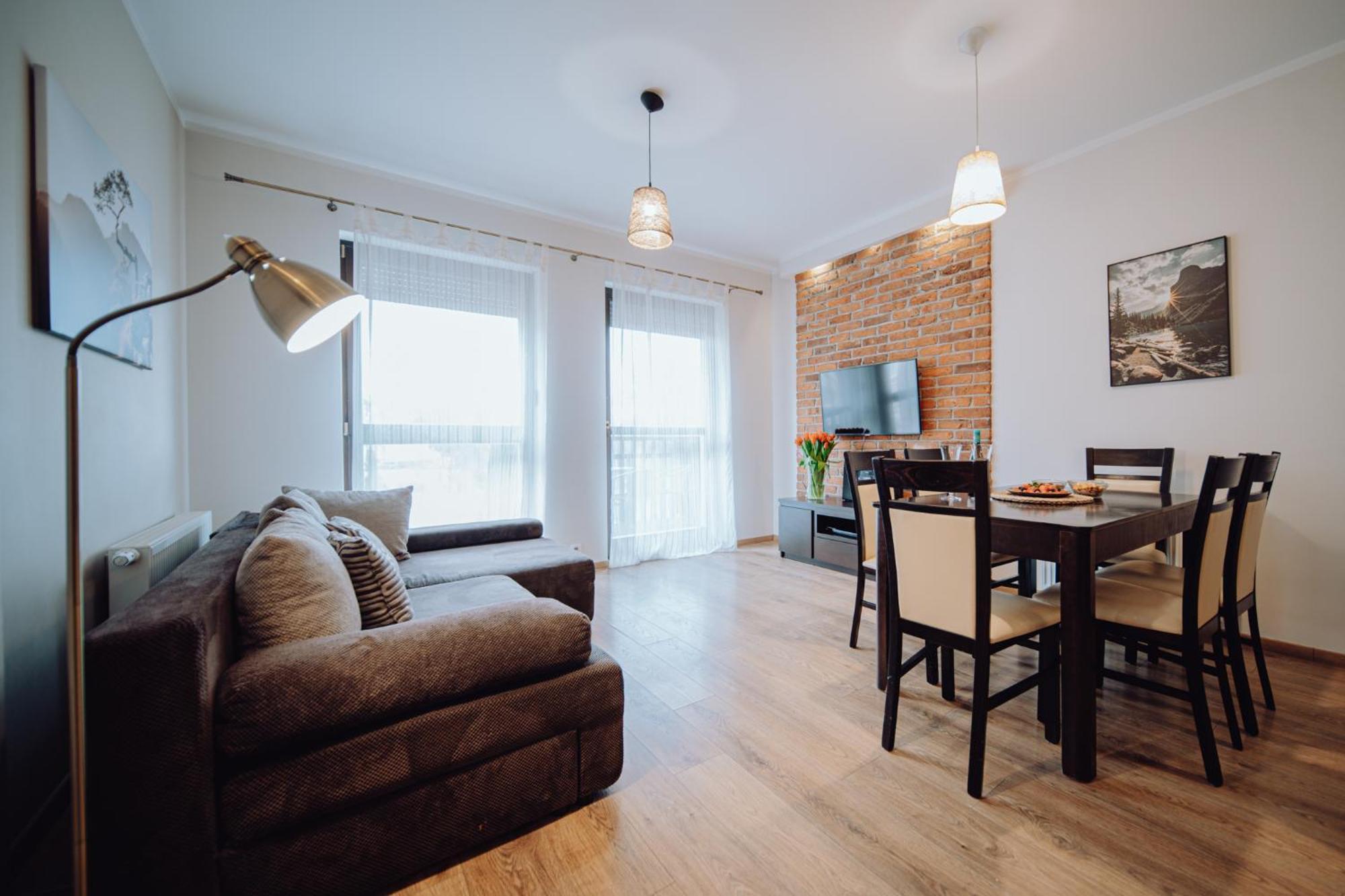 Apartamentowiec Panorama Gor City Center Family&Pet-Friendly شكلارسكا بوريبا المظهر الخارجي الصورة